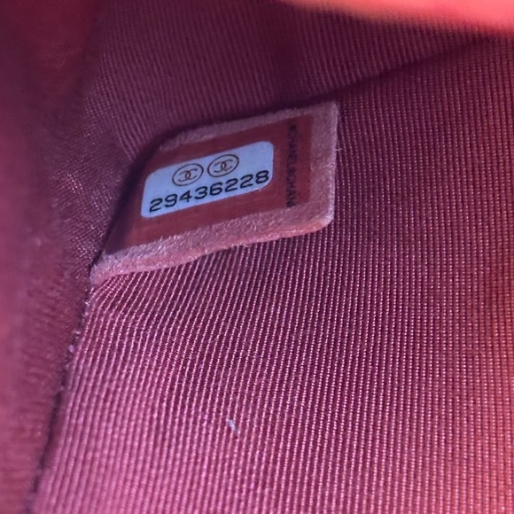 CHANEL 2019’ Caviar Red/Silver Quilted Le Boy Bag - Picture 14 of 16